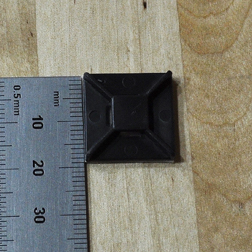 Cable mount 케이블 마운트 (20mm) 12개