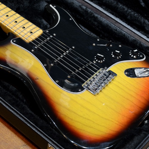 [중고] Fender USA Stratocaster 3TS Maple 1977&#039;